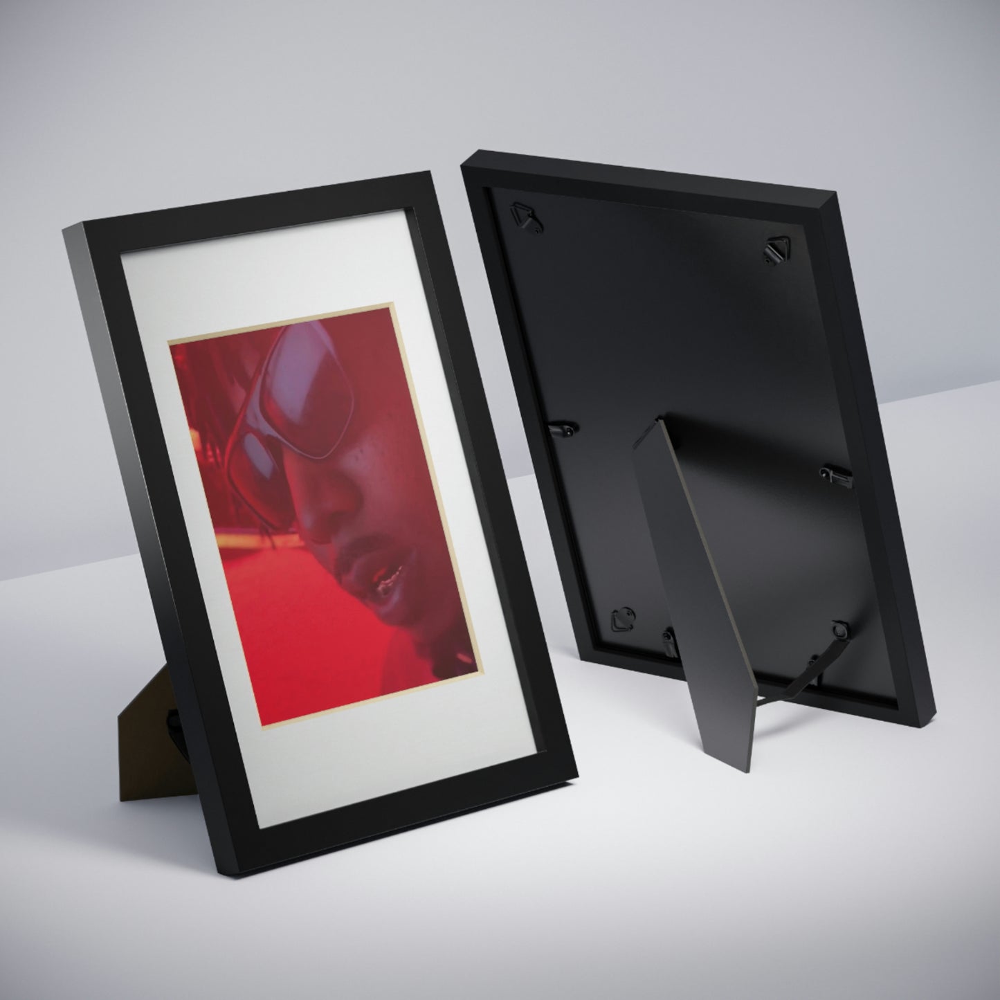 Framed Posters, Ghetto Dispatcher